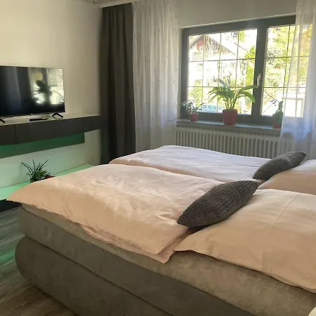 Am Schiff In Daire Eberbach (Rhein-Neckar-Kreis)