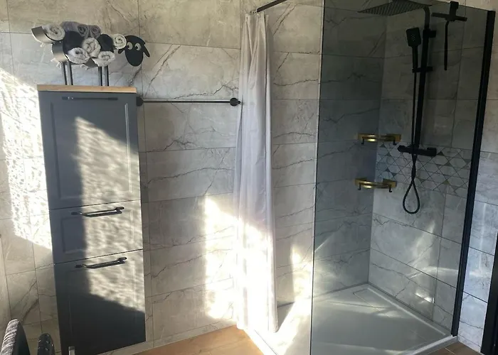 Apartment Am Schiff In Eberbach (Rhein-Neckar-Kreis)